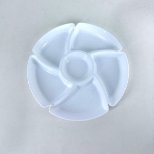 AT4515 Plastic Serving Plate