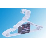 AT103/C Plastic Clothes Hanger PK 6 (PP)